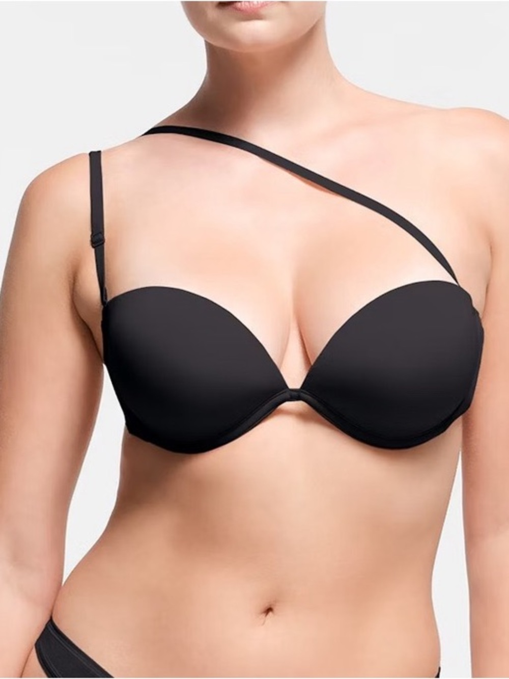 NWT Skims Multi-Way Bra